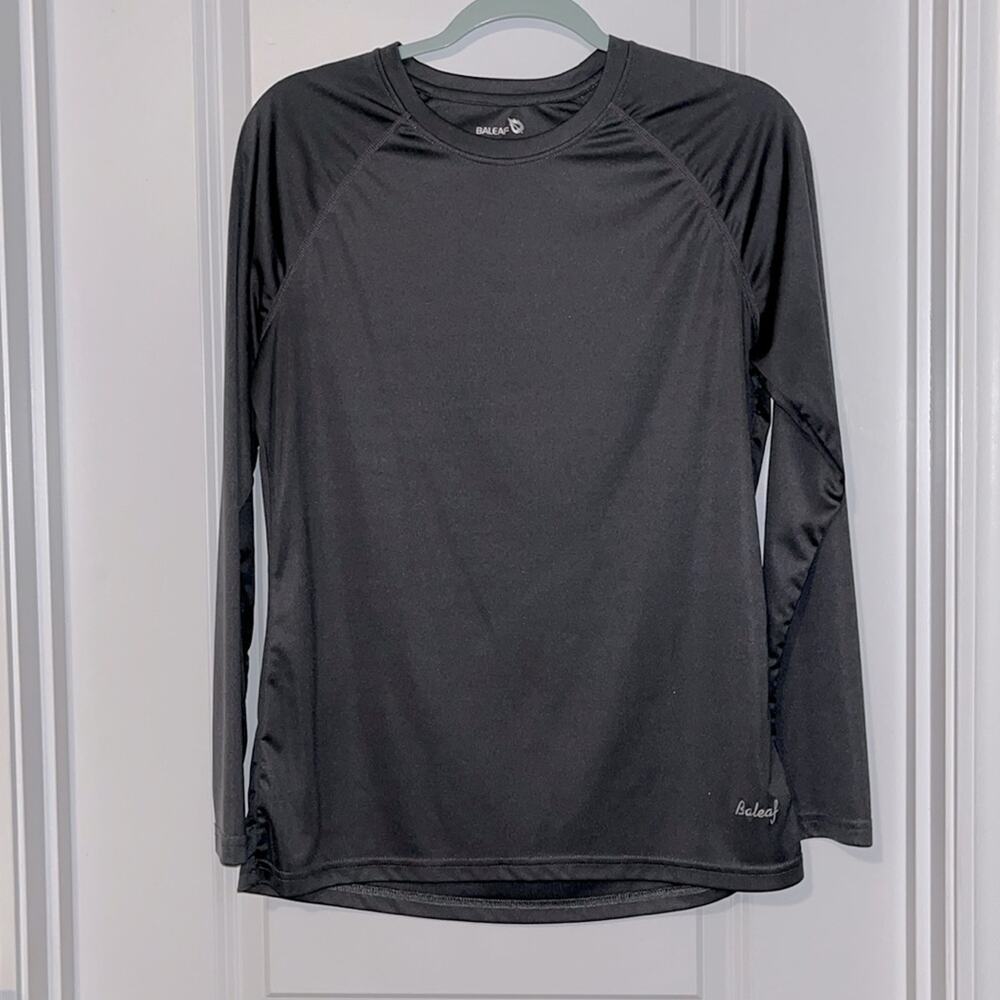 ⚡️ 3 for $30 ⚡️ Baleaf Long Sleeve Gray Athletic Top